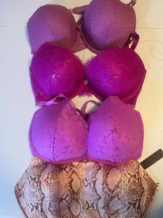 Vs 34DD bras